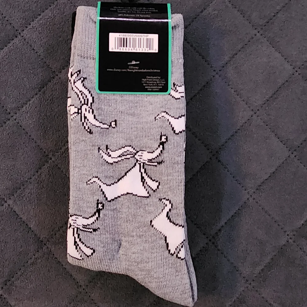 Disney Tim Burtons The Nightmare Before Christmas Socks 2 pair Size (6 1/2 -12).